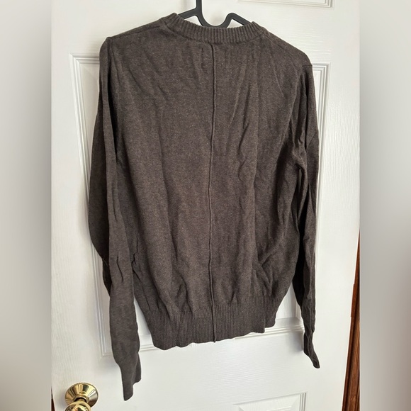 Pact Women’s pullover sweater size small - Picture 3 of 7